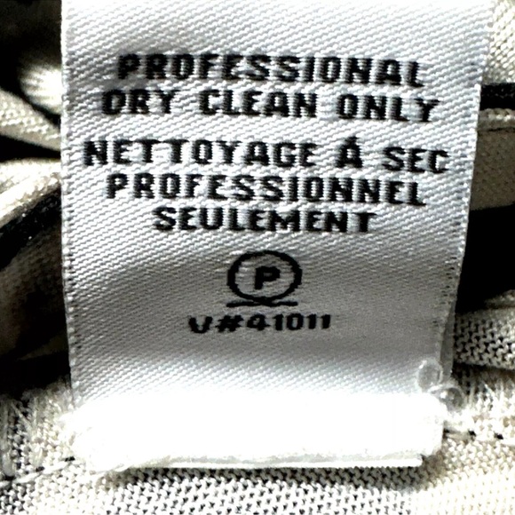 NWT DVF Romper Celeste Feather Leopard 100% Silk Jersey 3/4 Sleeve Size 12 Mono - Picture 9 of 10